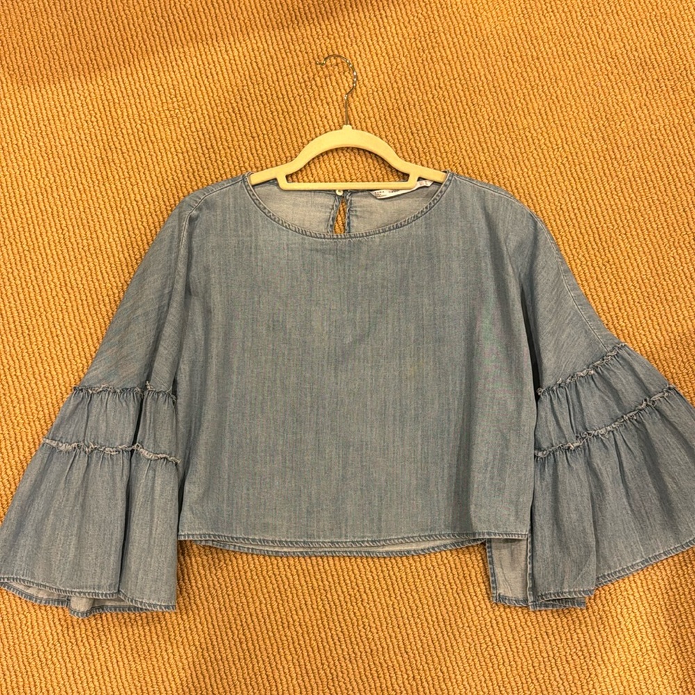 Zara blue blouse with ruffled flare sleeves, size medium